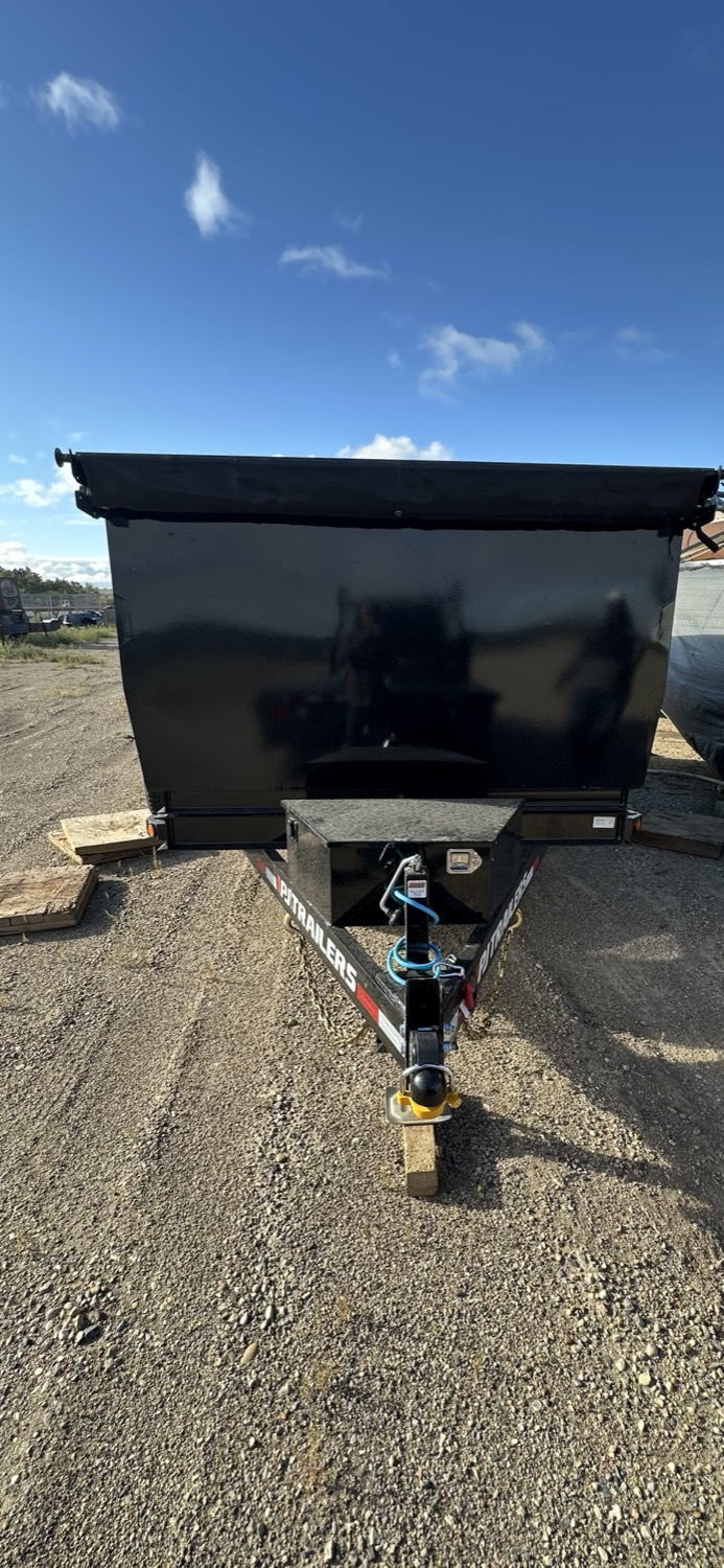 D7 Dump — roll tarp & lockable toolbox